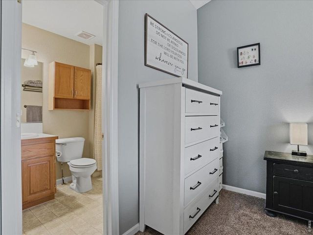 5207 W 11th St Rd, Greeley, CO 80634