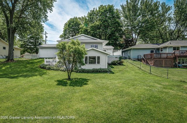 412 Lake Street, Bellevue, MI 49021