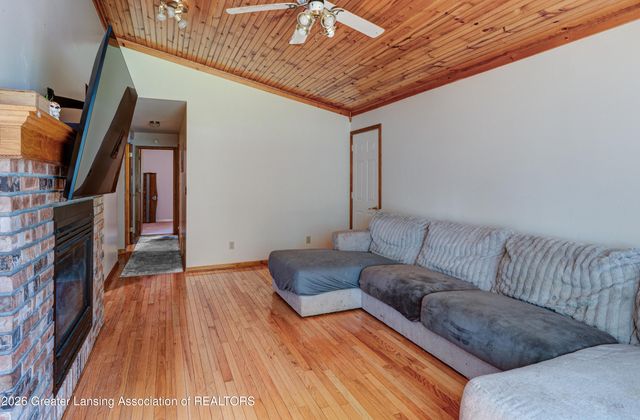 412 Lake Street, Bellevue, MI 49021