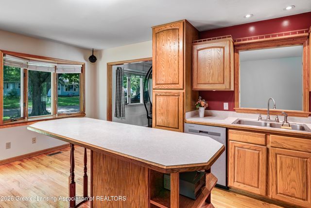 412 Lake Street, Bellevue, MI 49021