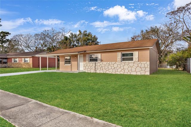 8013 RHEA CIRCLE, Orlando, FL 32807