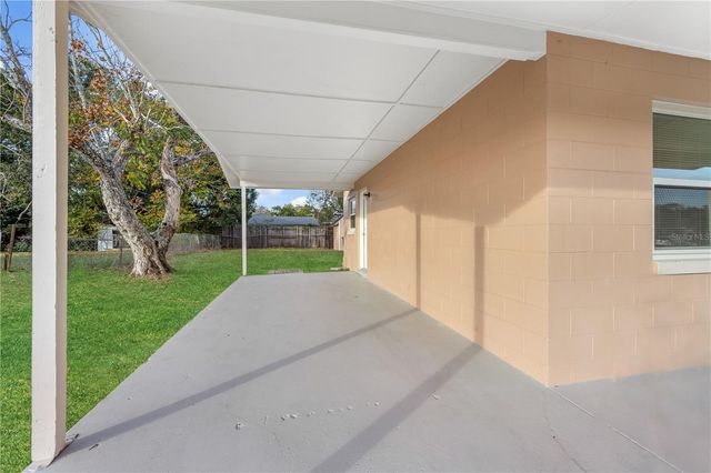 8013 RHEA CIRCLE, Orlando, FL 32807