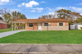 8013 RHEA CIRCLE, Orlando, FL 32807