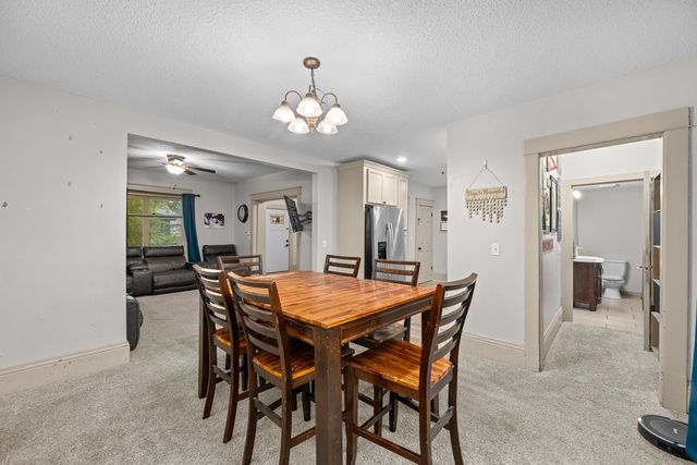 506 E RUSHOLME Street, Davenport, IA 52803
