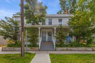 61 Elmwood Avenue, Burlington, VT 05401