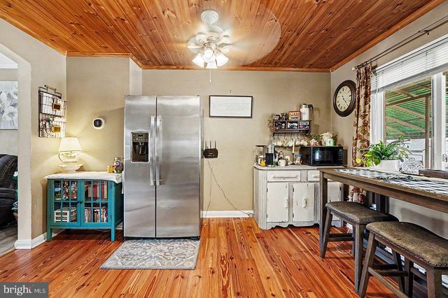 7864 CHARLESMONT RD, Baltimore, MD 21222