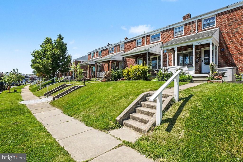 Image 22 of property listing at 7864 CHARLESMONT RD, Baltimore, MD 21222
