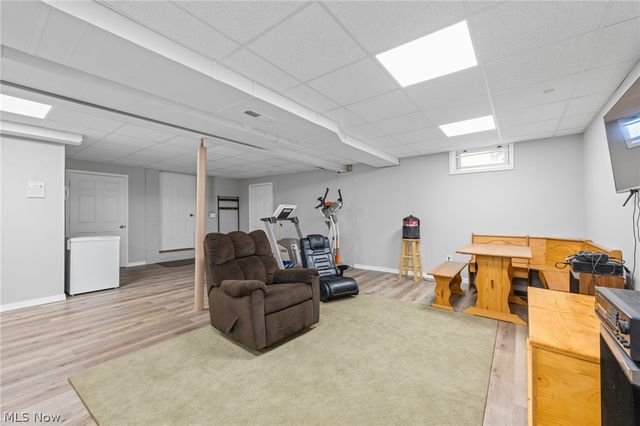 11275 Woodie Glen Drive, Chardon, OH 44024