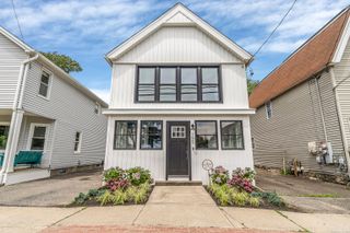 155 Broadway, Milford, CT 06460