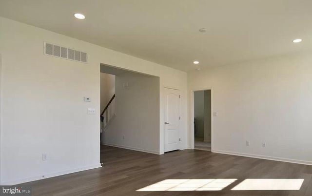 20 CLIFF DR, Felton, DE 19943