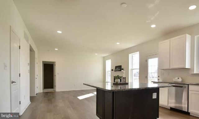 20 CLIFF DR, Felton, DE 19943