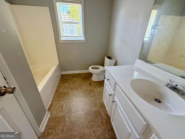 796 Lavender Lane, Union City, GA 30291