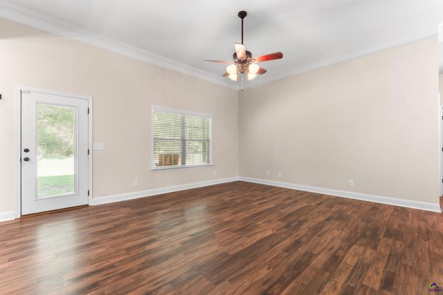 104 Ledford Way, Bonaire, GA 31005