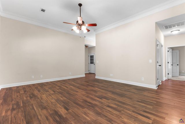 104 Ledford Way, Bonaire, GA 31005