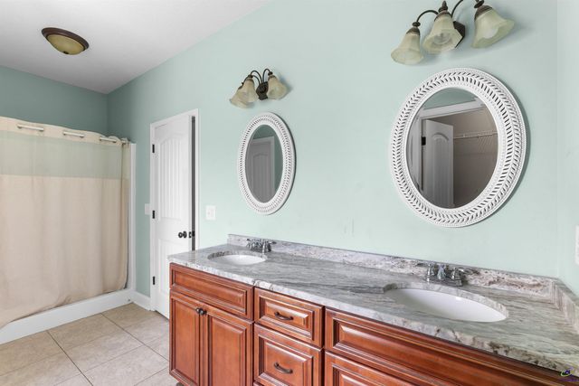 104 Ledford Way, Bonaire, GA 31005