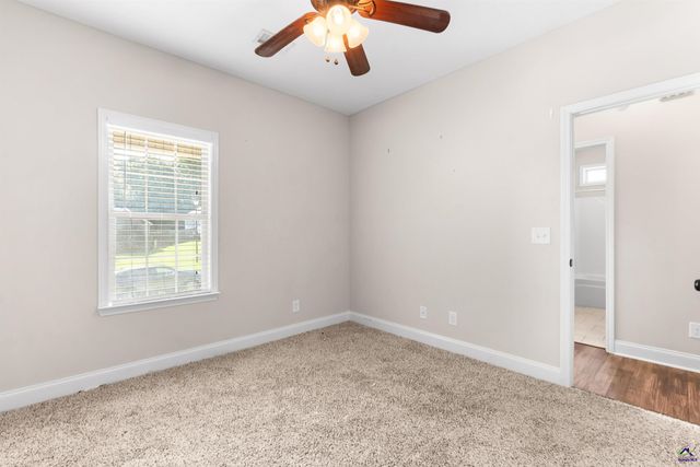 104 Ledford Way, Bonaire, GA 31005