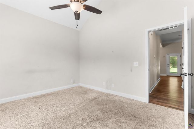 104 Ledford Way, Bonaire, GA 31005