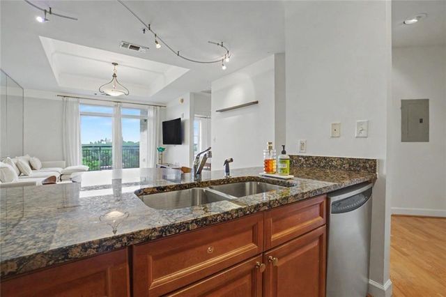 325 E Paces Ferry Road NE 1107, Atlanta, GA 30305