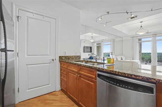 325 E Paces Ferry Road NE 1107, Atlanta, GA 30305