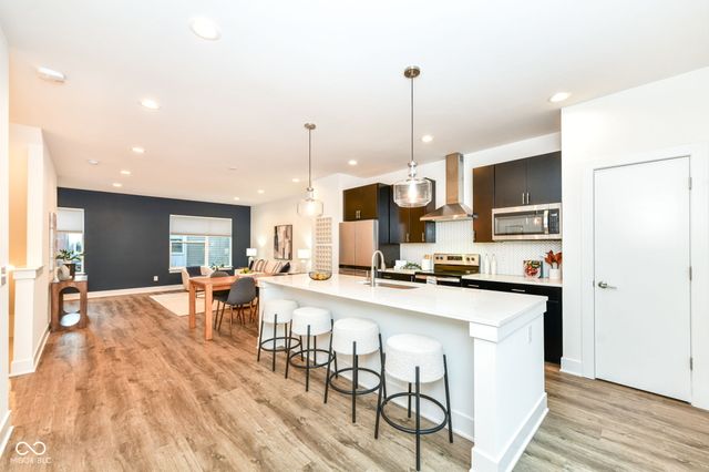 1535 Tannery Way, Indianapolis, IN 46202