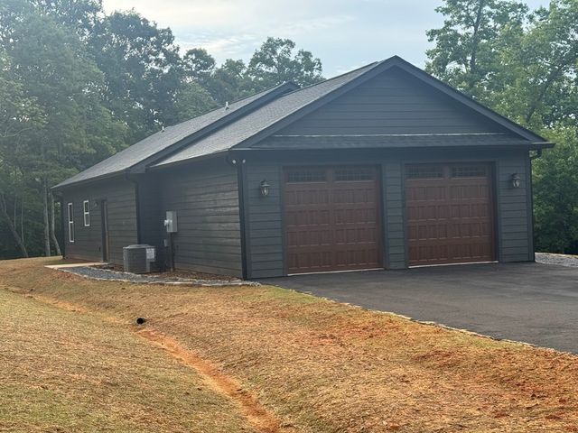 15 Turkey Cove Drive, Hayesville, NC 28904