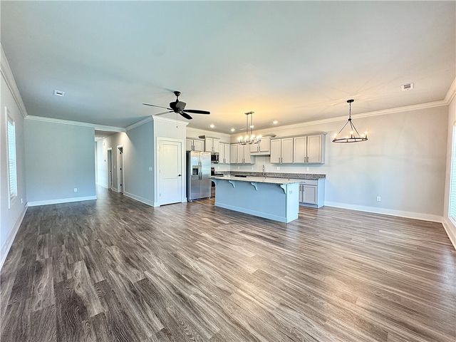 833 NE Heights Lane, Bentonville, AR 72712