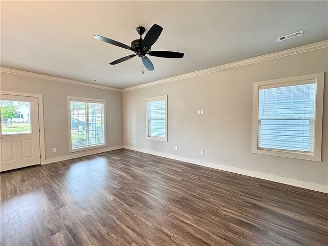 833 NE Heights Lane, Bentonville, AR 72712