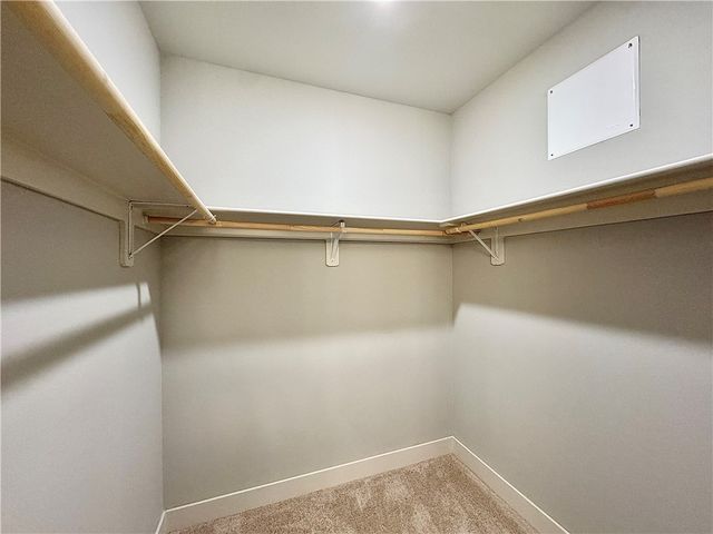 833 NE Heights Lane, Bentonville, AR 72712