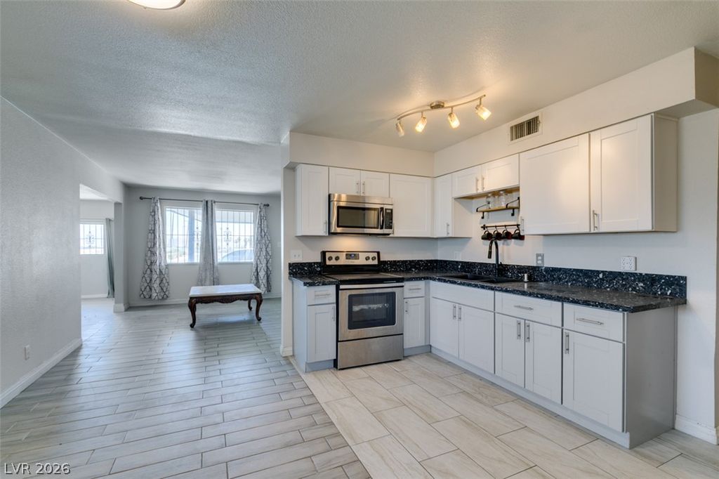 2737 Englestad Street, North Las Vegas, NV 89030 — photo 3