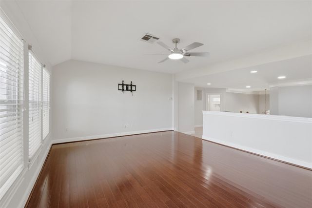 9523 Bayou Lake Lane, Houston, TX 77040
