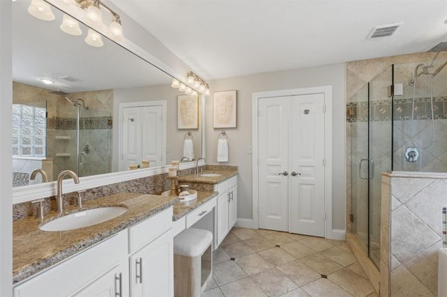 9523 Bayou Lake Lane, Houston, TX 77040