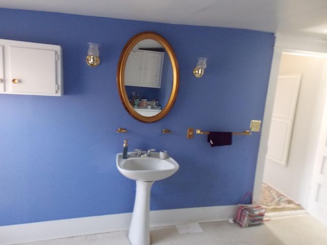 S 624 Maple ST, Vinton, VA 24179