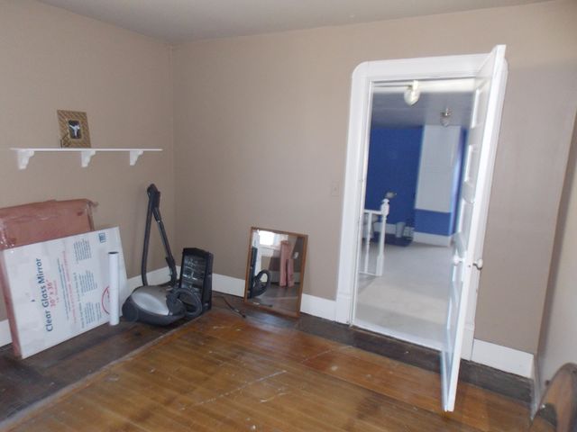 S 624 Maple ST, Vinton, VA 24179