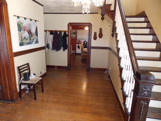 S 624 Maple ST, Vinton, VA 24179