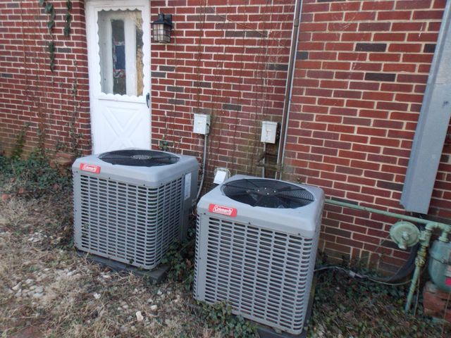 S 624 Maple ST, Vinton, VA 24179