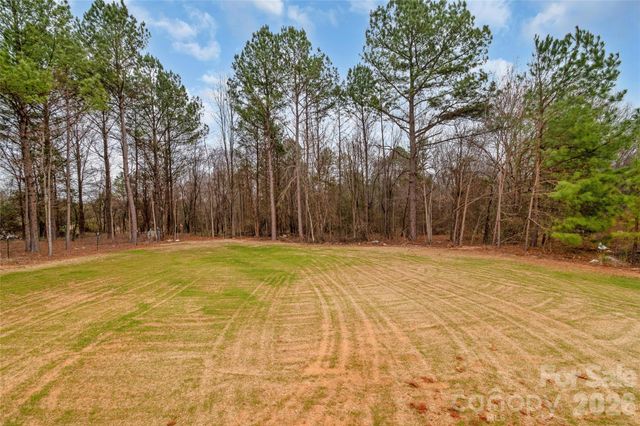 111 Overcash Road, Troutman, NC 28166