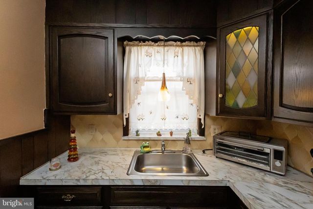 745 FAIRFAX RD, Drexel Hill, PA 19026