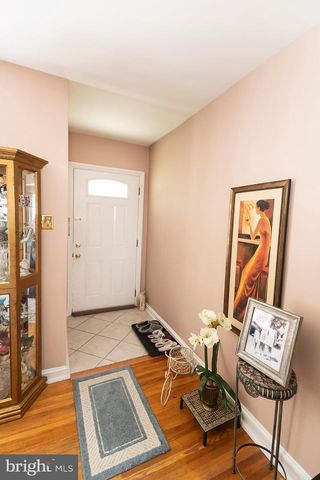 745 FAIRFAX RD, Drexel Hill, PA 19026