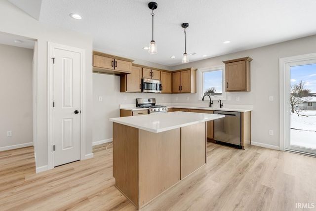 148 W Wind Trail, Avilla, IN 46710