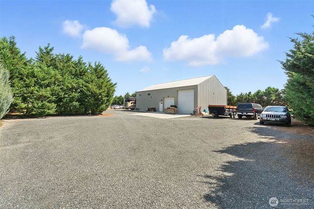 6795 NE D.8 Road, Moses Lake, WA 98837