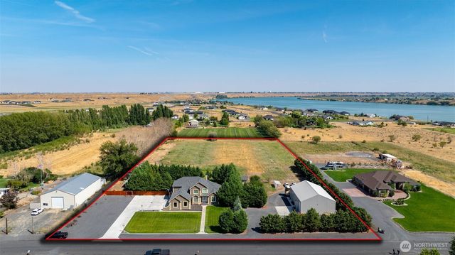 6795 NE D.8 Road, Moses Lake, WA 98837