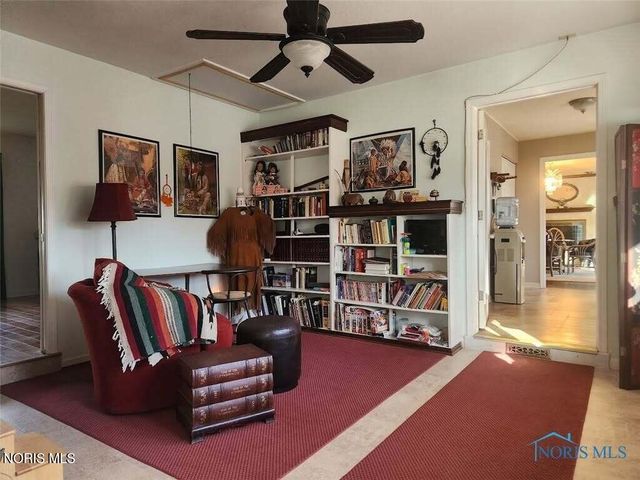 102 Oak Street, Swanton, OH 43558