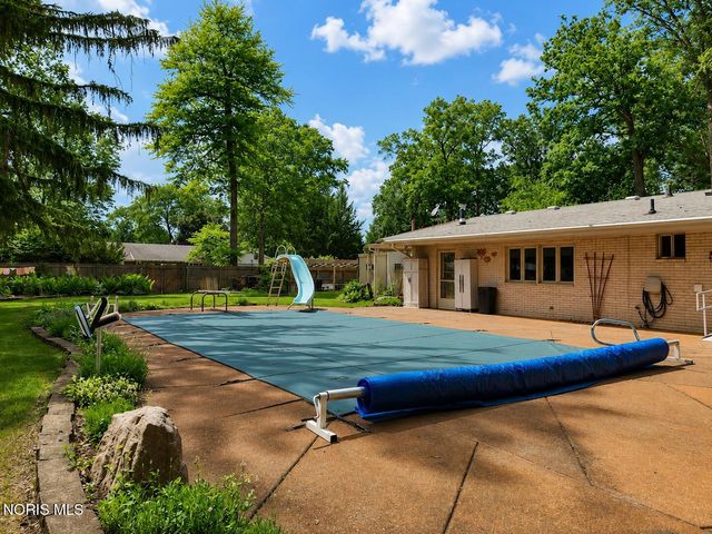 102 Oak Street, Swanton, OH 43558
