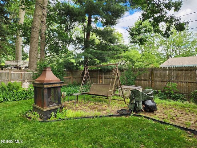 102 Oak Street, Swanton, OH 43558