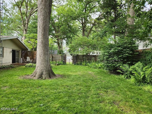 102 Oak Street, Swanton, OH 43558