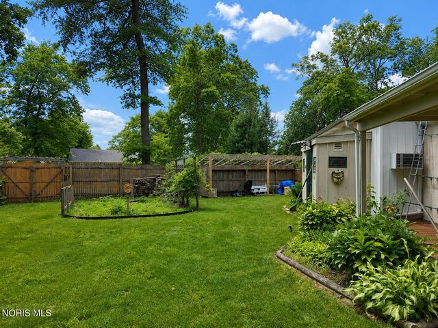 102 Oak Street, Swanton, OH 43558