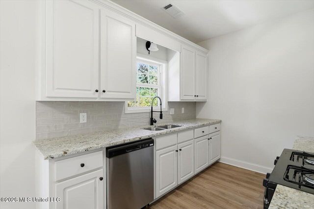 407 E Hillsdale Drive, Jackson, MS 39209