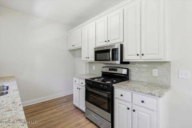 407 E Hillsdale Drive, Jackson, MS 39209
