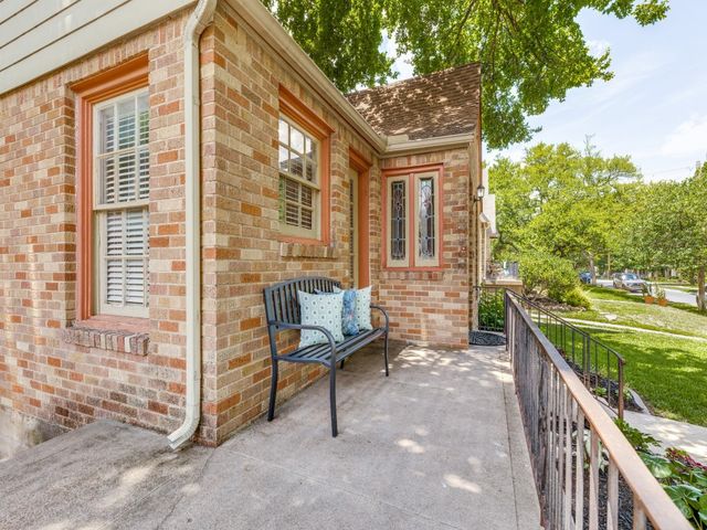 519 Newell Avenue, Dallas, TX 75223