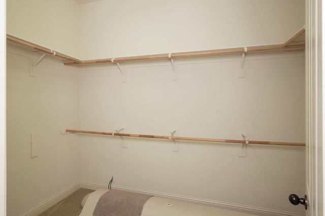 11348 N Via Montessori Drive, Fresno, CA 93730